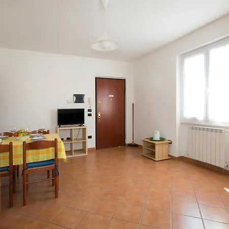 Appartement In Mit Garten Domaso