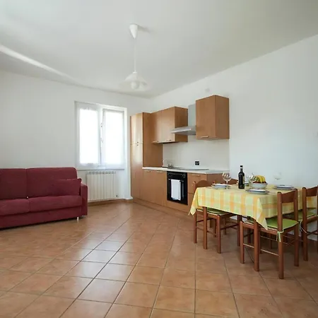 In Mit Garten Appartement *